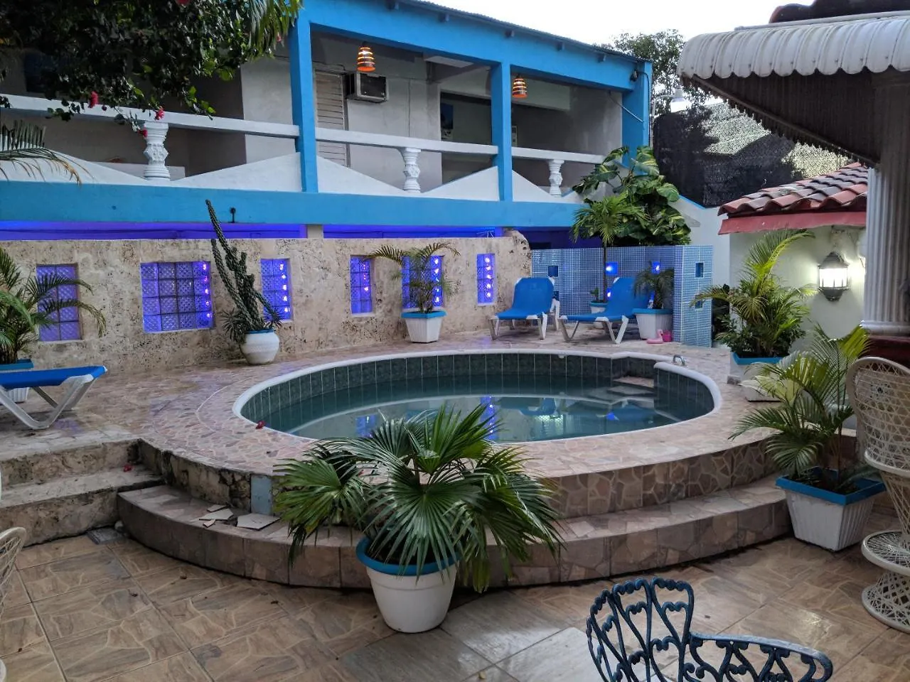 Hotel El Tronco Inc Boca Chica